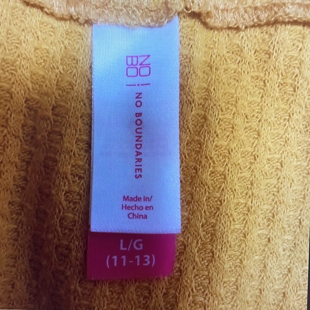 Yellow Ribbed Buttoned Tank Top - Picture 5 of 5